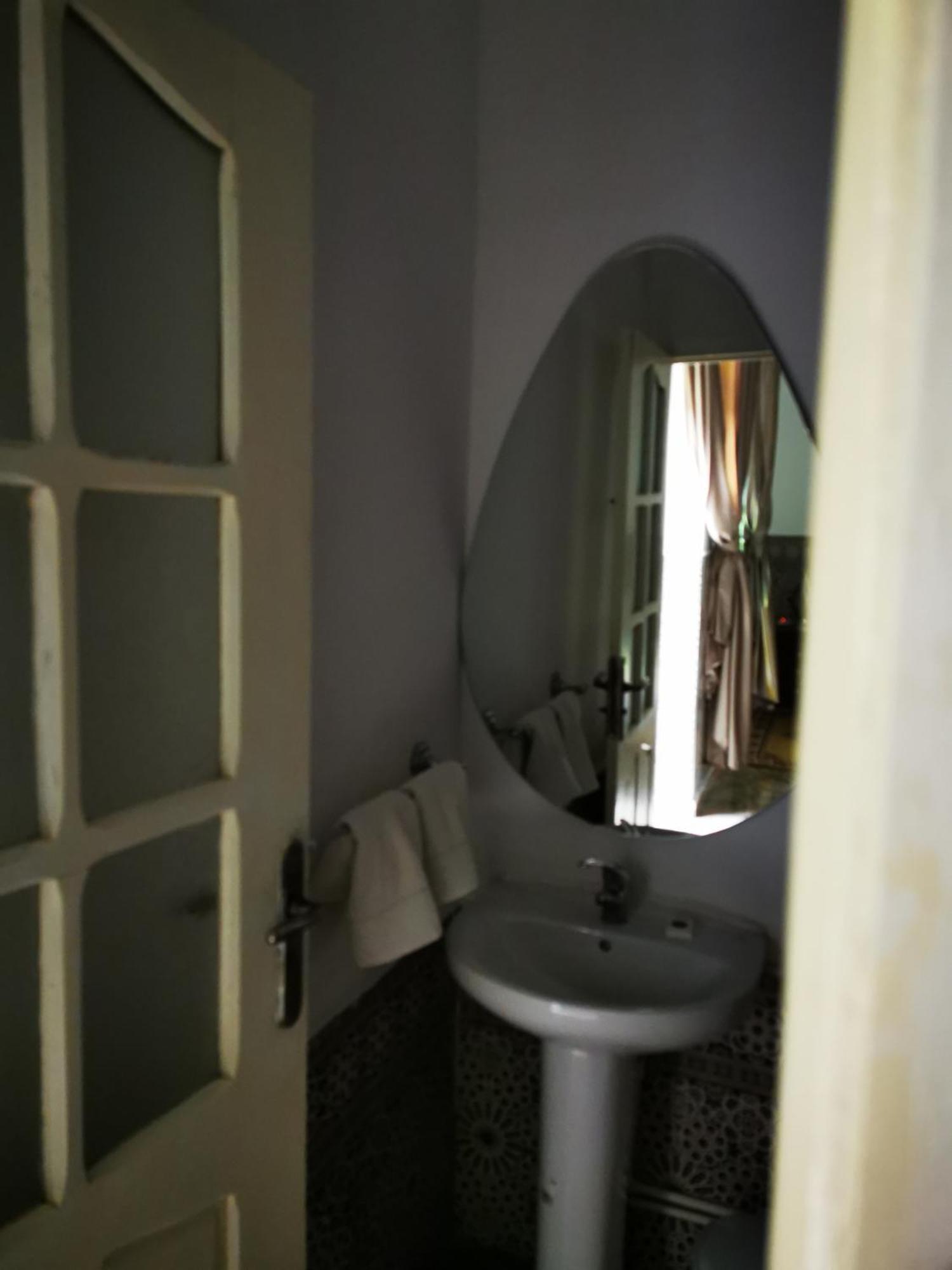 Riad Dar Al Fassia Ουζντά Δωμάτιο φωτογραφία